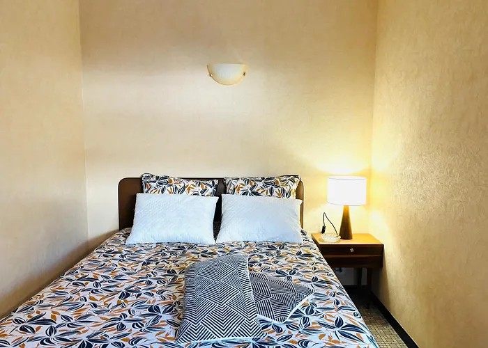 Daire Ouest A 300m Des Plages